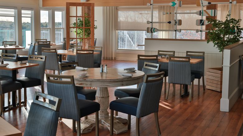 <b>Oak Island Resort & Conference Centre Restaurant</b>. Images powered by <a href="https://www.leonardoworldwide.com/" title="Leonardo Worldwide" target="_blank">Leonardo</a>.