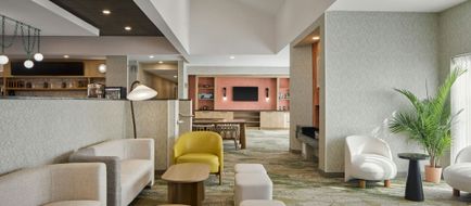 Courtyard Virginia Beach Norfolk Lobby