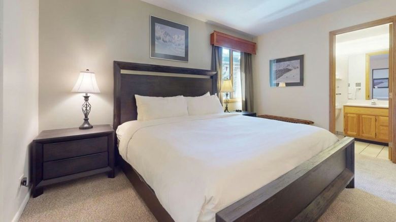 <b>Enzian Residences Room</b>. Images powered by <a href="https://www.leonardoworldwide.com/" title="Leonardo Worldwide" target="_blank">Leonardo</a>.