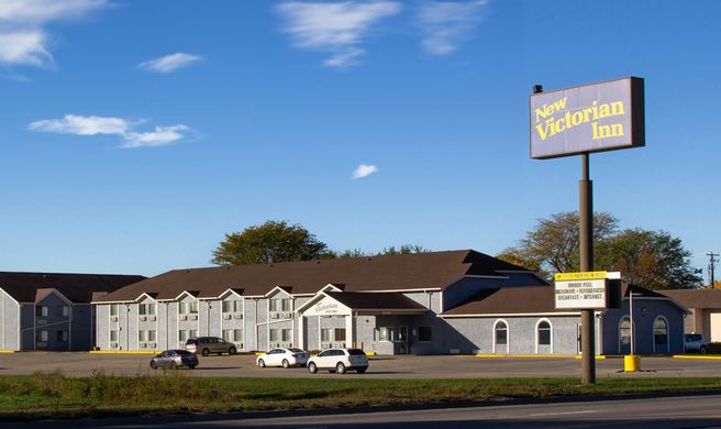 New Victorian Inn Exterior