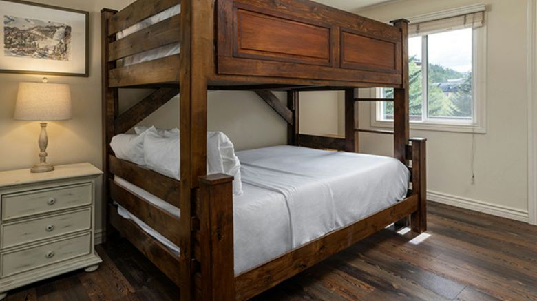 <b>Enzian Residences Room</b>. Images powered by <a href="https://www.leonardoworldwide.com/" title="Leonardo Worldwide" target="_blank">Leonardo</a>.