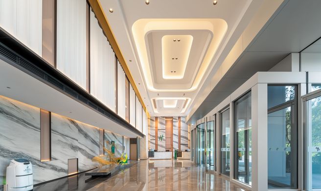 Holiday Inn Suites Xiangcheng by Exterior