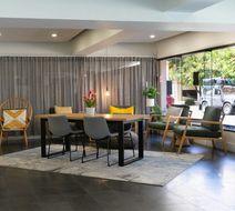 Cosmopolitan Hotel Lobby