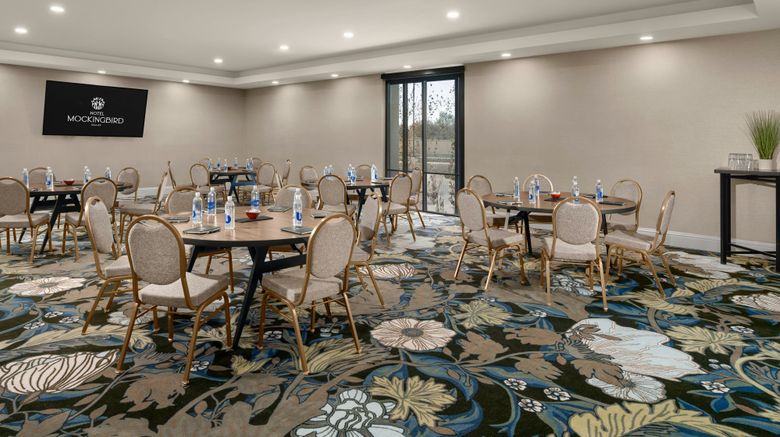 <b>Hotel Mockingbird Dallas Meeting</b>. Images powered by <a href="https://www.leonardoworldwide.com/" title="Leonardo Worldwide" target="_blank">Leonardo</a>.