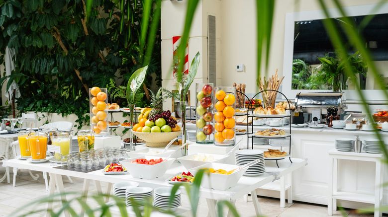 <b>Loi Suites Recoleta Restaurant</b>. Images powered by <a href="https://www.leonardoworldwide.com/" title="Leonardo Worldwide" target="_blank">Leonardo</a>.