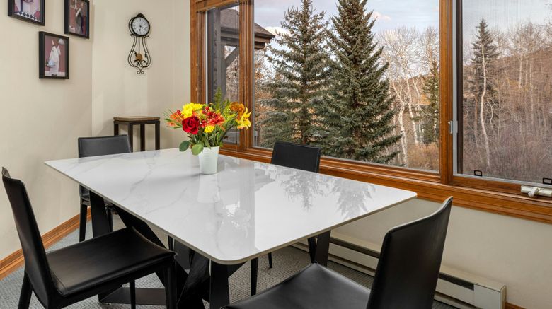 <b>Terrace House Condominiums Restaurant</b>. Images powered by <a href="https://www.leonardoworldwide.com/" title="Leonardo Worldwide" target="_blank">Leonardo</a>.