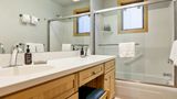 Tamarack Townhouses Room