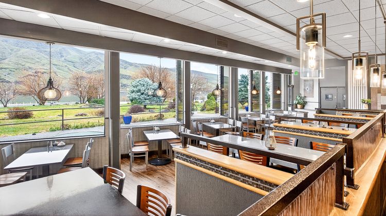 Holiday Inn Clarkston-Lewiston Restaurant
