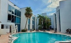 Tropical Palms Hotel