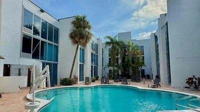 Tropical Palms Hotel