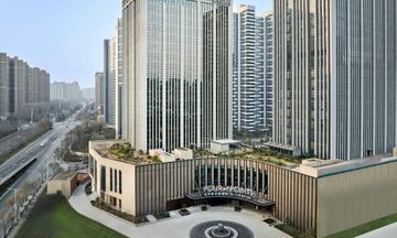 Four Points Zhengzhou E Railway