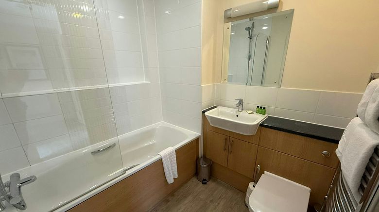 <b>House of Fisher-Central Point Room</b>. Images powered by <a href="https://www.leonardoworldwide.com/" title="Leonardo Worldwide" target="_blank">Leonardo</a>.