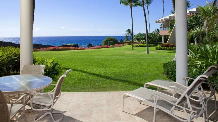 Mauna Lani Point Exterior