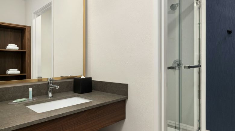 <b>Fairfield Inn & Suites Indianapolis Arpt Room</b>. Images powered by <a href="https://www.leonardoworldwide.com/" title="Leonardo Worldwide" target="_blank">Leonardo</a>.
