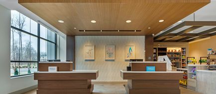 Hilton Garden Inn Media Philadelphia Lobby