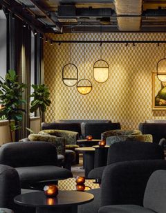 Metropolitan Hotel by Flemings