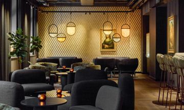 Metropolitan Hotel by Flemings