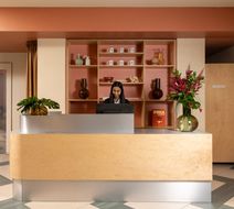 Moderno Hotel Rome Lobby