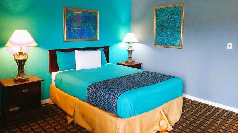 <b>Grand View Plaza Inn & Suites Room</b>. Images powered by <a href="https://www.leonardoworldwide.com/" title="Leonardo Worldwide" target="_blank">Leonardo</a>.
