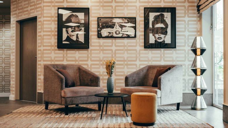 <b>Leonardo Hotel Koln Lobby</b>. Images powered by <a href="https://www.leonardoworldwide.com/" title="Leonardo Worldwide" target="_blank">Leonardo</a>.