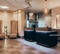 Leonardo Hotel Koln Lobby