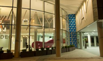 Regency Way Montevideo Hotel