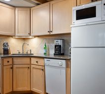 Aspenwood Condominiums Room