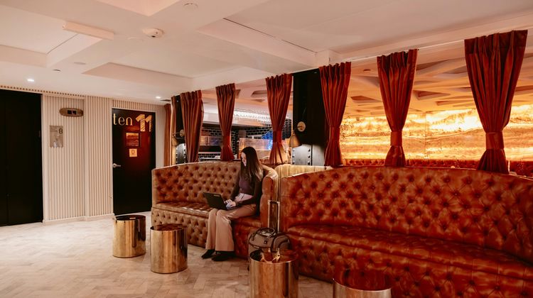 Life Hotel Lobby