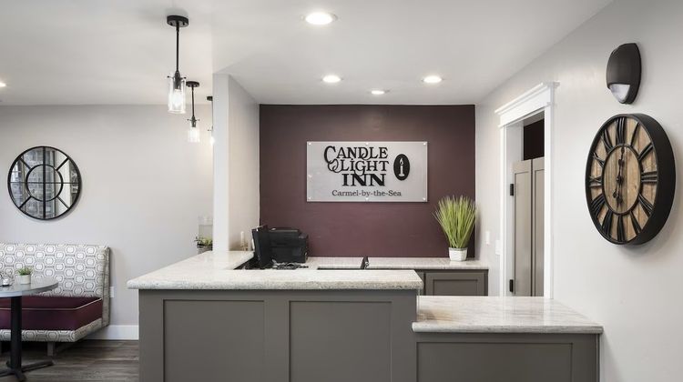 Candle Light Inn Lobby