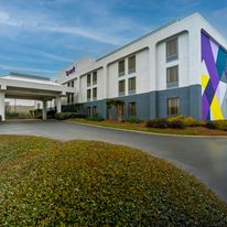 Spark by Hilton Town Center-Kennesaw