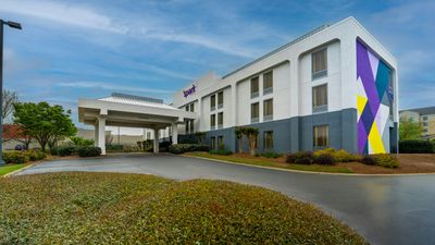 Spark by Hilton Town Center-Kennesaw