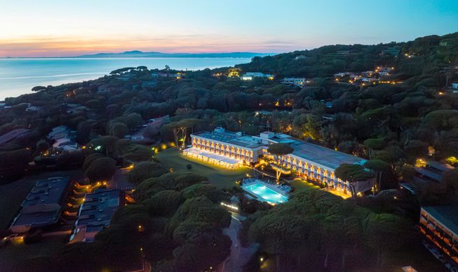 Gallia Palace Hotel Exterior