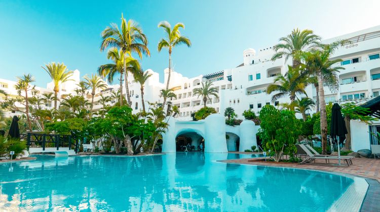 Hotel Jardin Tropical Pool
