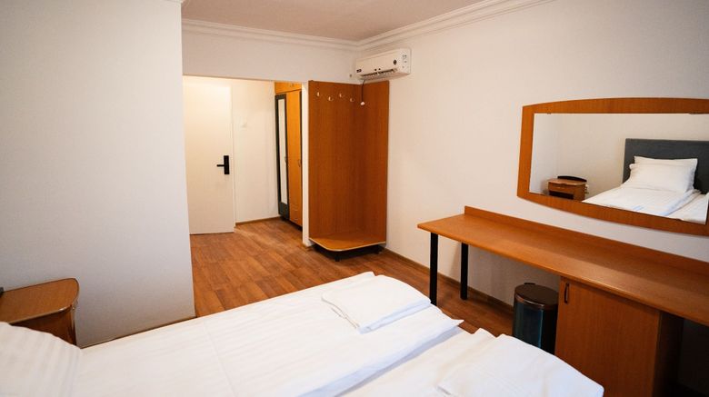 <b>Royal Plaza Room</b>. Images powered by <a href="https://www.leonardoworldwide.com/" title="Leonardo Worldwide" target="_blank">Leonardo</a>.
