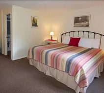 Wilson Lake Inn Room