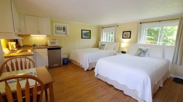 Wilson Lake Inn Room