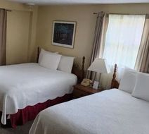 Wilson Lake Inn Room