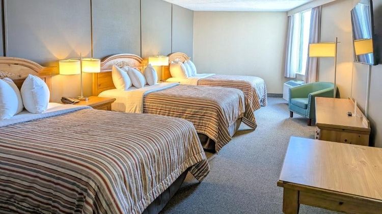 Confederation Place Hotel Room