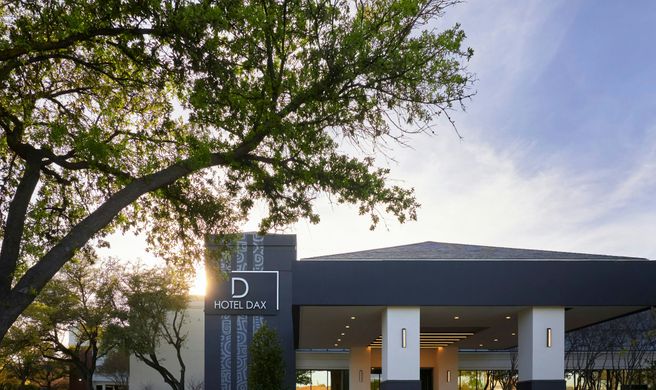 Hotel Dax Exterior