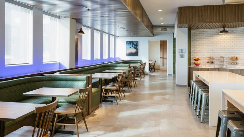 <b>Fairfield Inn & Stes Des Moines Downtown Restaurant</b>. Images powered by <a href="https://www.leonardoworldwide.com/" title="Leonardo Worldwide" target="_blank">Leonardo</a>.