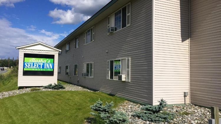 Alaska's Select Inn Motel Exterior