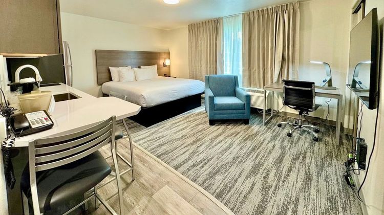 Alaska's Select Inn Motel Room