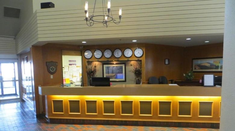 <b>Paradise Inn & Suites Conference Centre Lobby</b>. Images powered by <a href="https://www.leonardoworldwide.com/" title="Leonardo Worldwide" target="_blank">Leonardo</a>.
