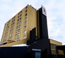 Paradise Inn & Suites Conference Centre Exterior