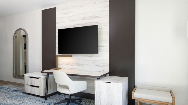 <b>Fairfield Inn & Suites Madison Suite</b>. Images powered by <a href="https://www.leonardoworldwide.com/" title="Leonardo Worldwide" target="_blank">Leonardo</a>.