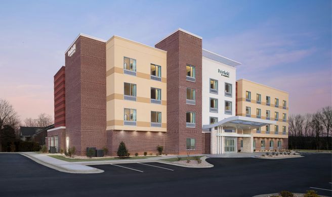 Fairfield Inn & Suites Madison Exterior