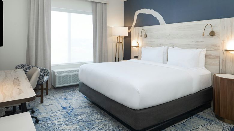 <b>Fairfield Inn & Suites Madison Room</b>. Images powered by <a href="https://www.leonardoworldwide.com/" title="Leonardo Worldwide" target="_blank">Leonardo</a>.