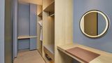 Four Points Wuxi Liangxi Suite