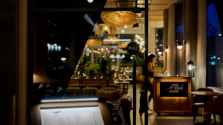 Turing Locke Restaurant