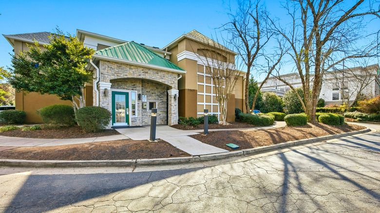 <b>HomeTowne Studios Atlanta - Peachtree Exterior</b>. Images powered by <a href="https://www.leonardoworldwide.com/" title="Leonardo Worldwide" target="_blank">Leonardo</a>.